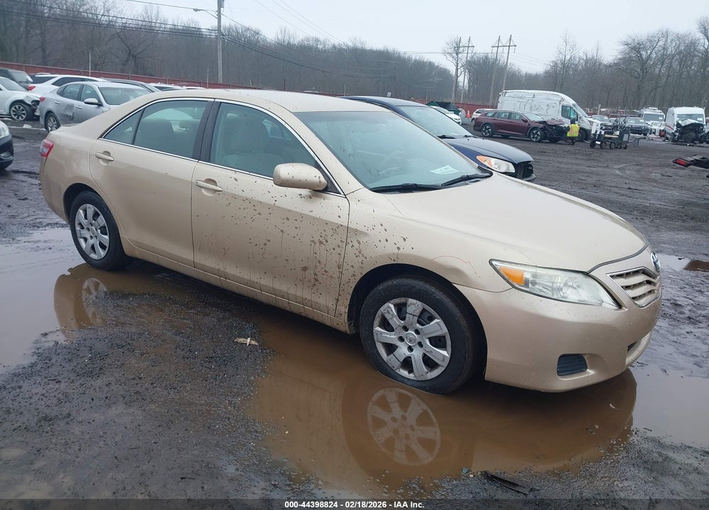 2011 TOYOTA CAMRY VIN: 4T1BF3EK6BU185827