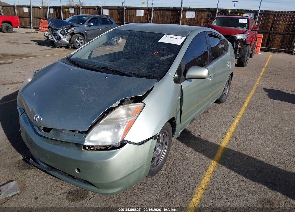 2008 TOYOTA PRIUS TOURING VIN: JTDKB20U487756385