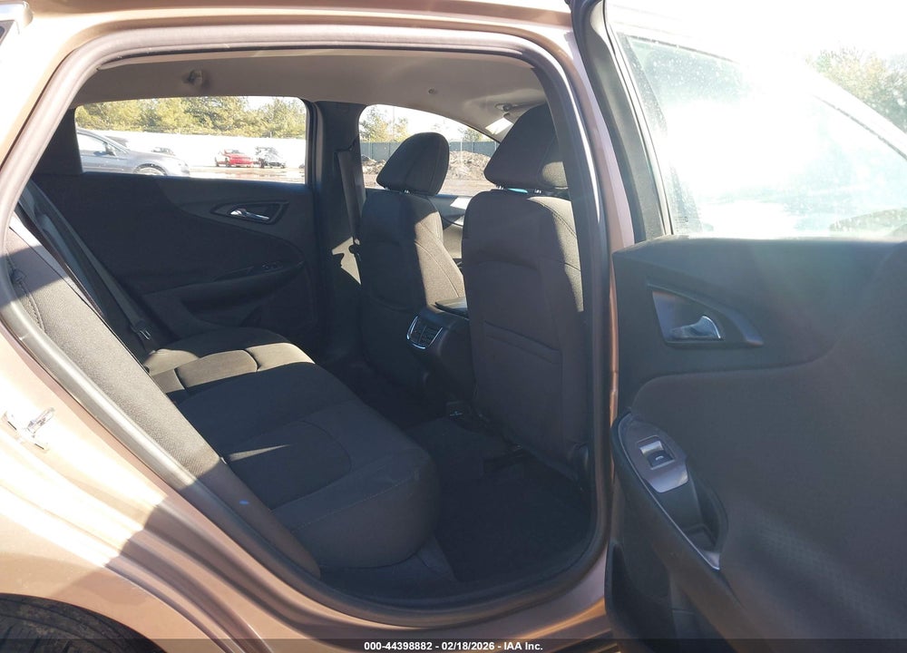 2018 CHEVROLET MALIBU LT VIN: 1G1ZD5STXJF253866