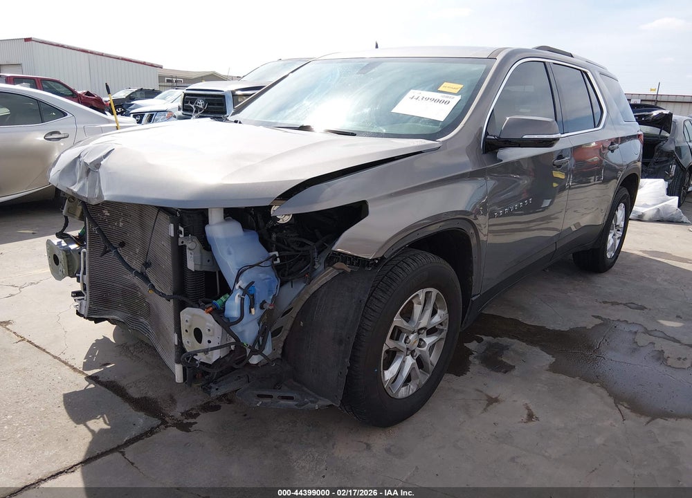 2018 CHEVROLET TRAVERSE 1LT VIN: 1GNERGKW5JJ147195