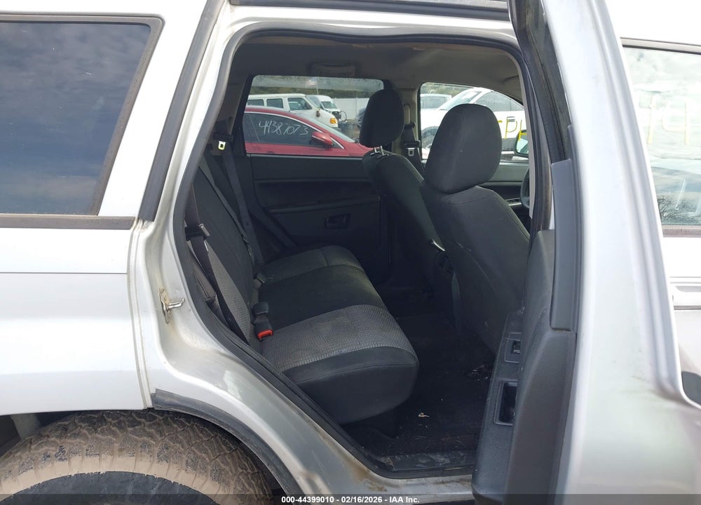 2008 JEEP GRAND CHEROKEE LAREDO VIN: 1J8HR48N18C204874