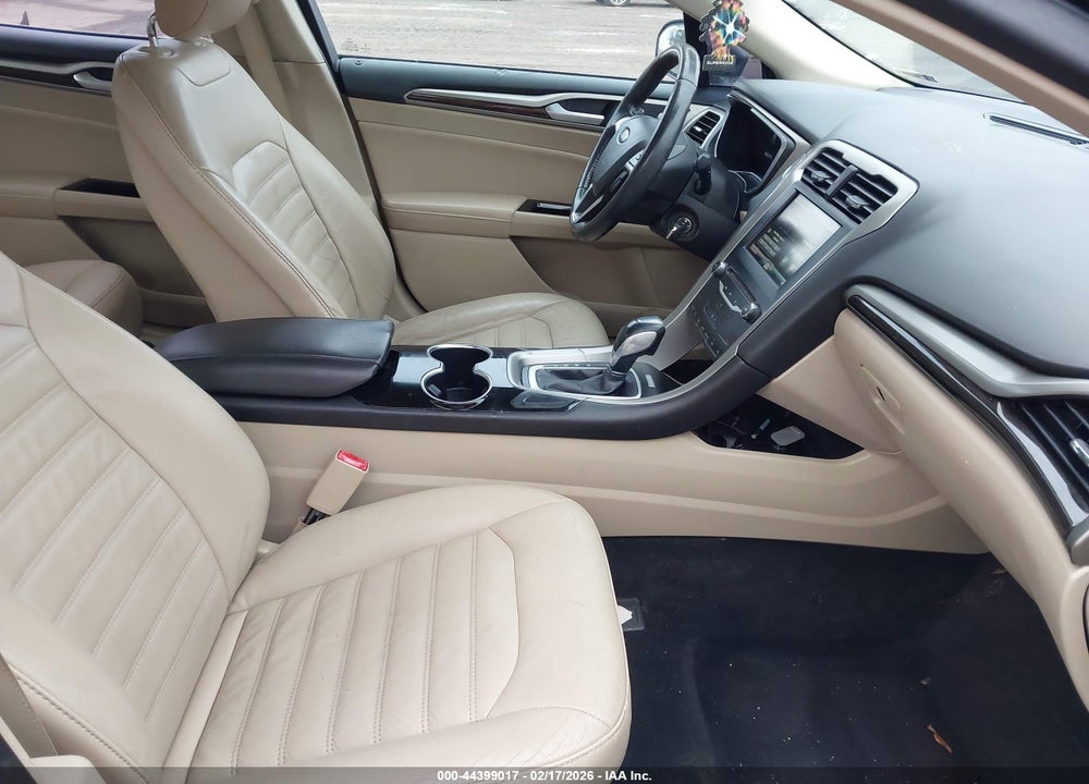 2014 FORD FUSION SE VIN: 3FA6P0HD7ER295799