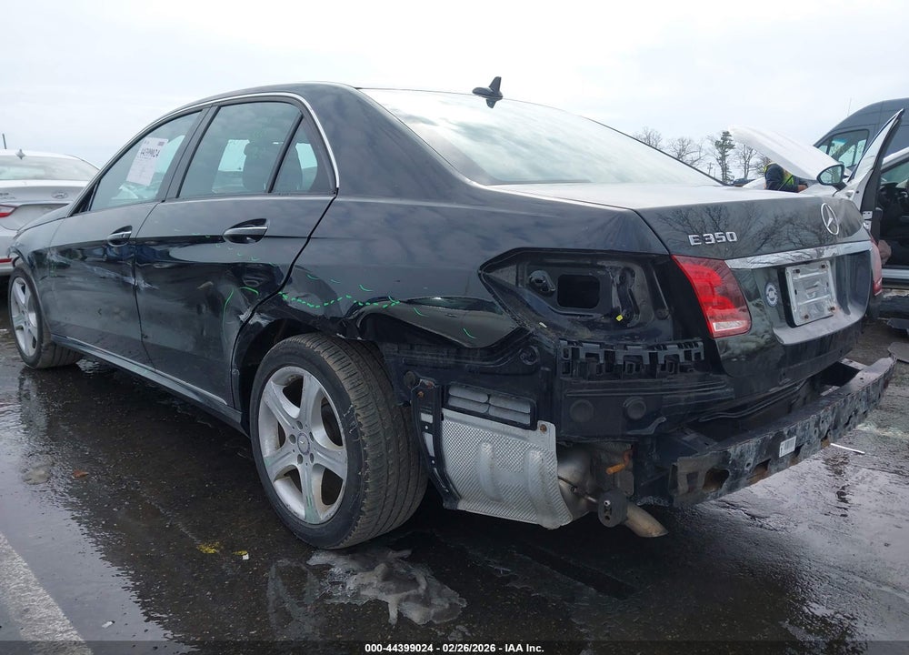 2015 MERCEDES-BENZ E 350 4MATIC VIN: WDDHF8JB7FB092565