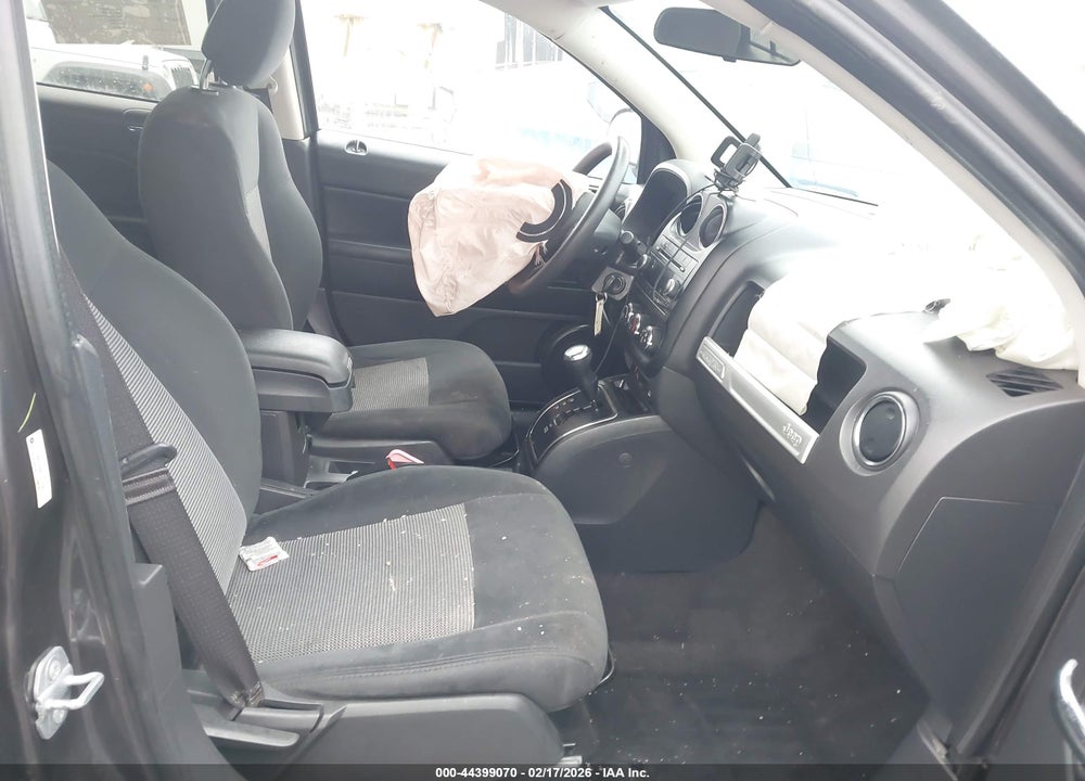 2015 JEEP COMPASS SPORT VIN: 1C4NJCBBXFD171696