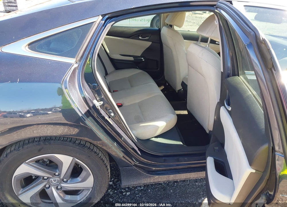 2019 HONDA INSIGHT EX VIN: 19XZE4F57KE028732