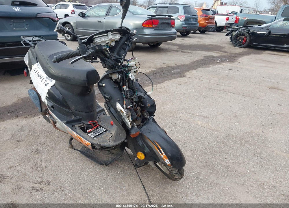 2022 TEYIN ZHEJIANG SHANGI VIN: LUJTCBPY6NA604069
