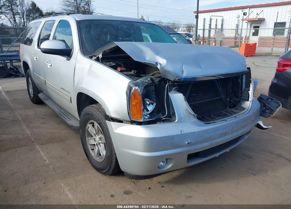 2013 GMC YUKON XL 1500 SLT VIN: 1GKS1KE01DR257684