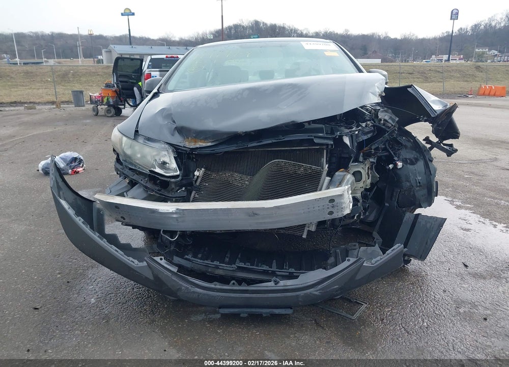 2013 HONDA CIVIC LX VIN: 19XFB2F58DE058681