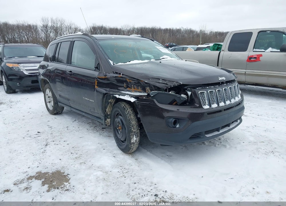 2014 JEEP COMPASS LATITUDE VIN: 1C4NJDEB2ED689012