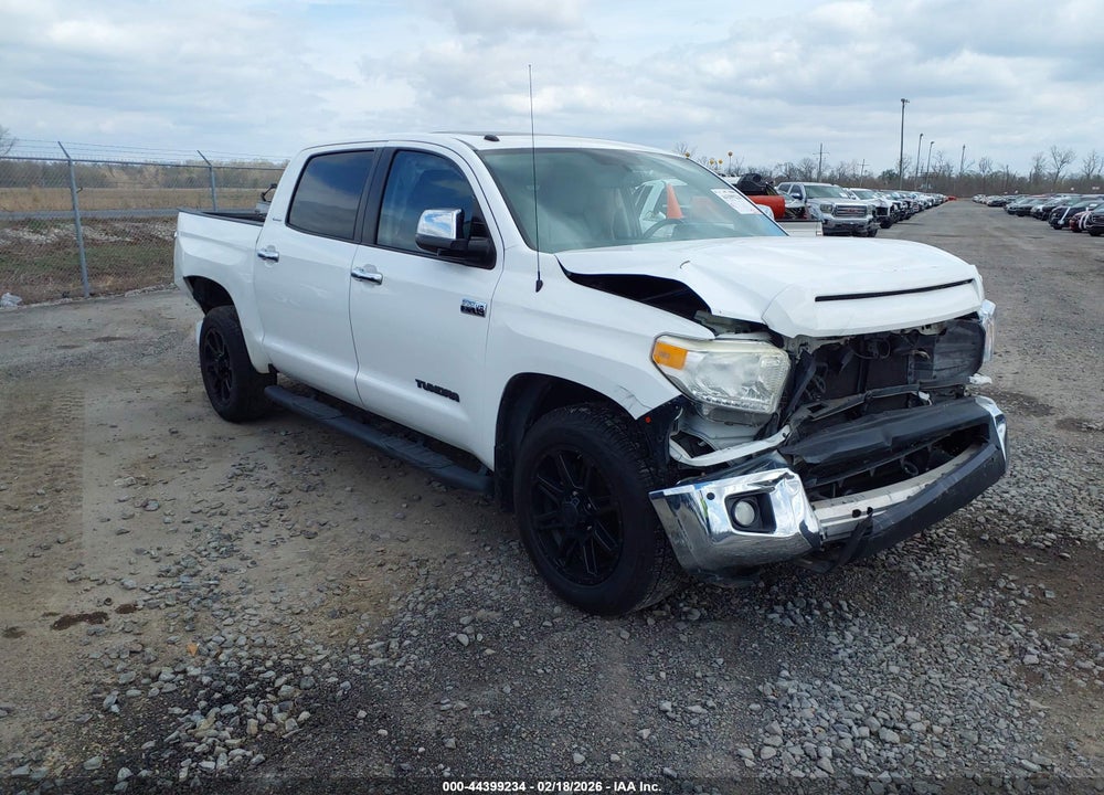 2016 TOYOTA TUNDRA LIMITED 5.7L V8 VIN: 5TFFW5F17GX197224