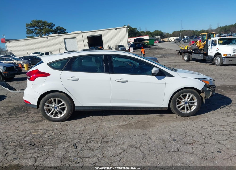 2018 FORD FOCUS SE VIN: 1FADP3K22JL319192