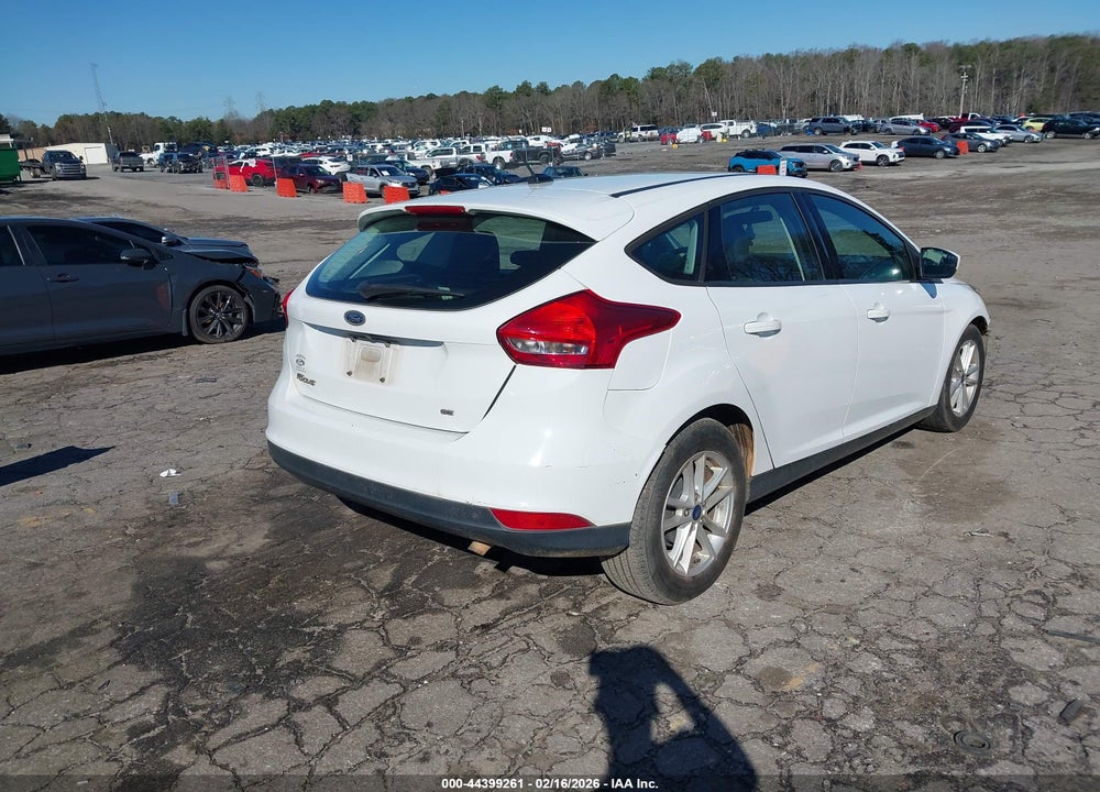 2018 FORD FOCUS SE VIN: 1FADP3K22JL319192