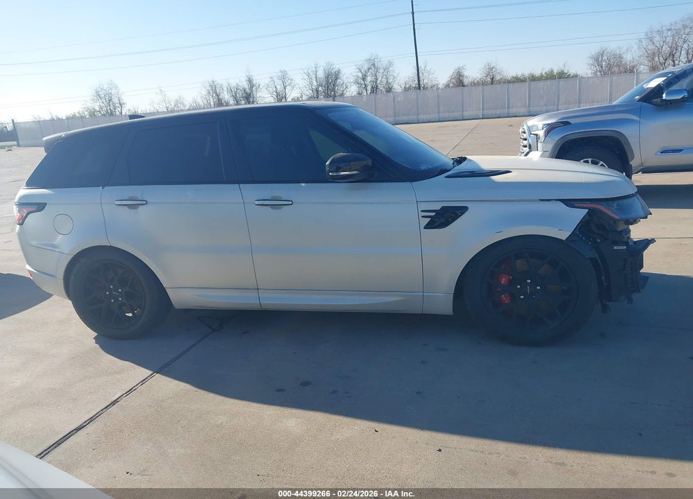 2018 LAND ROVER RANGE ROVER SPORT HSE DYNAMIC VIN: SALWV2SV3JA404432