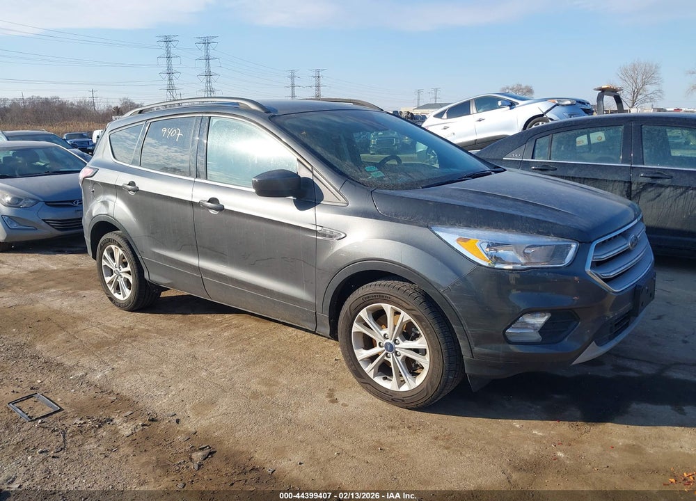 2018 FORD ESCAPE SE VIN: 1FMCU9GD5JUC62388
