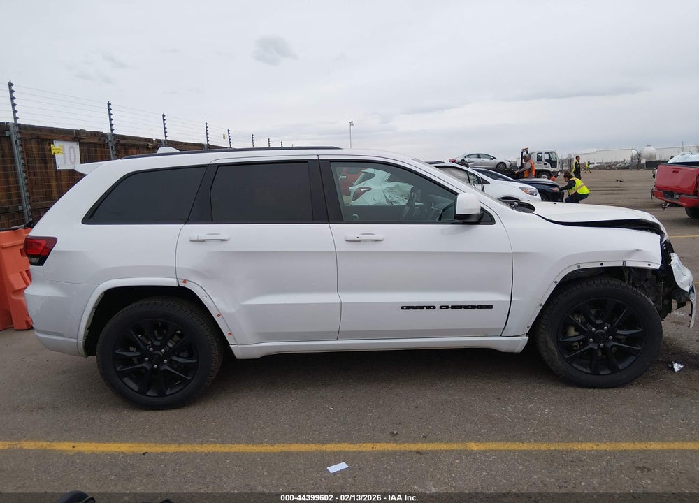 2017 JEEP GRAND CHEROKEE ALTITUDE 4X2 VIN: 1C4RJEAG5HC788796