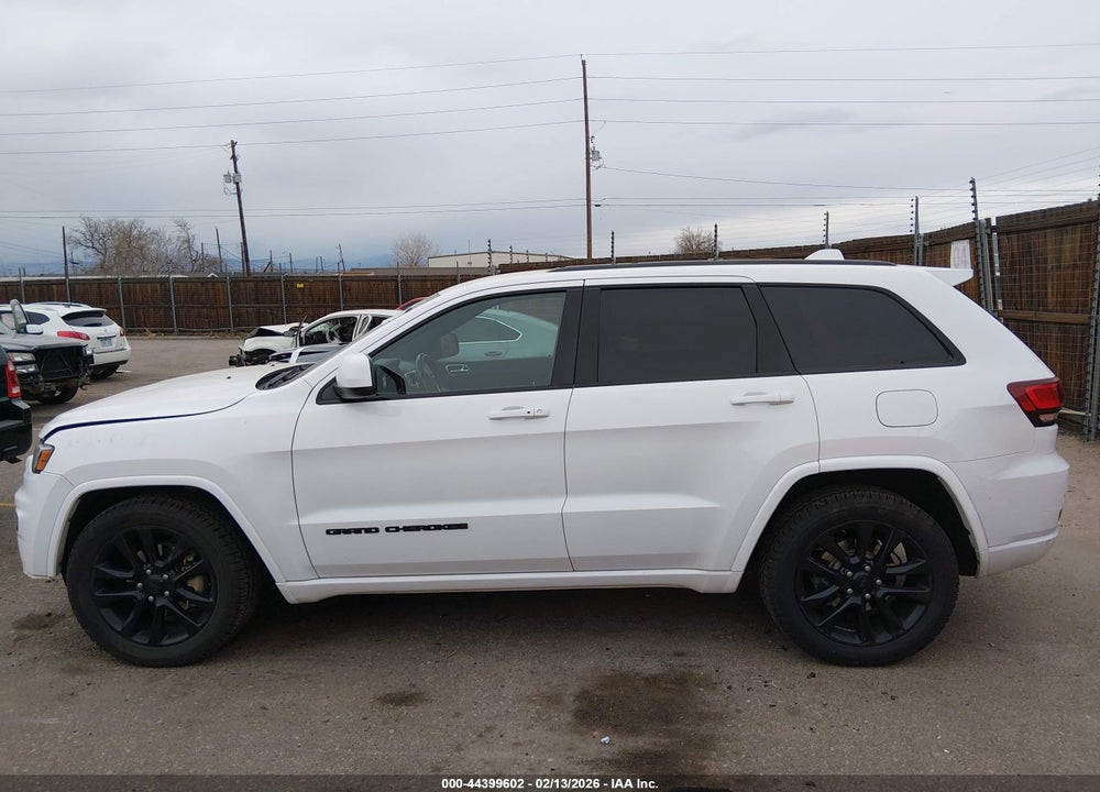 2017 JEEP GRAND CHEROKEE ALTITUDE 4X2 VIN: 1C4RJEAG5HC788796