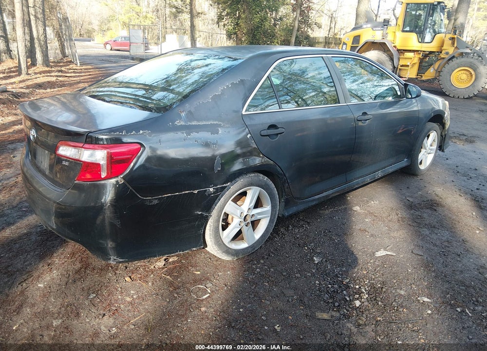 2014 TOYOTA CAMRY SE VIN: 4T1BF1FK0EU403221