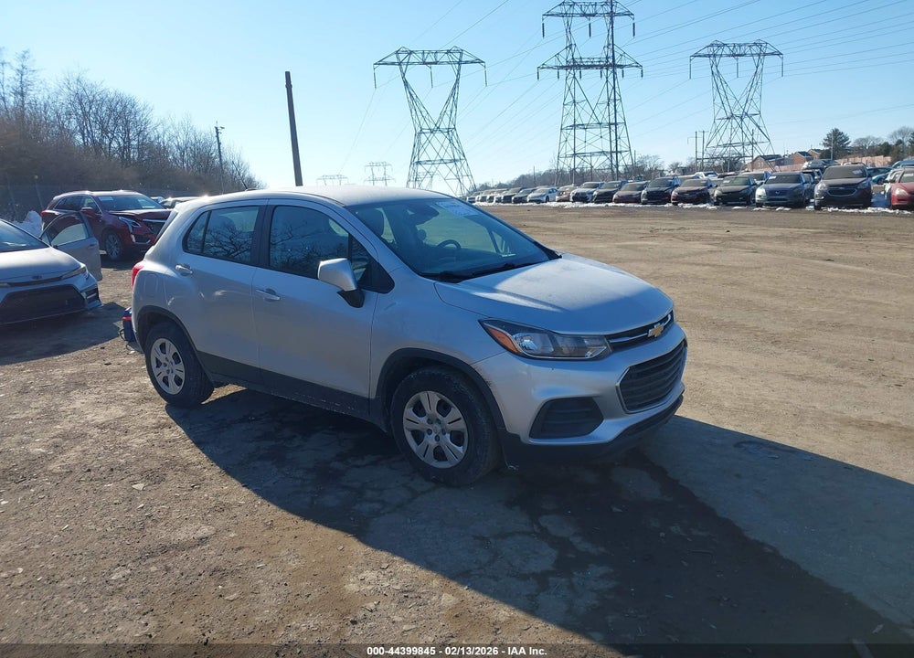 2018 CHEVROLET TRAX LS VIN: 3GNCJKSB3JL282845