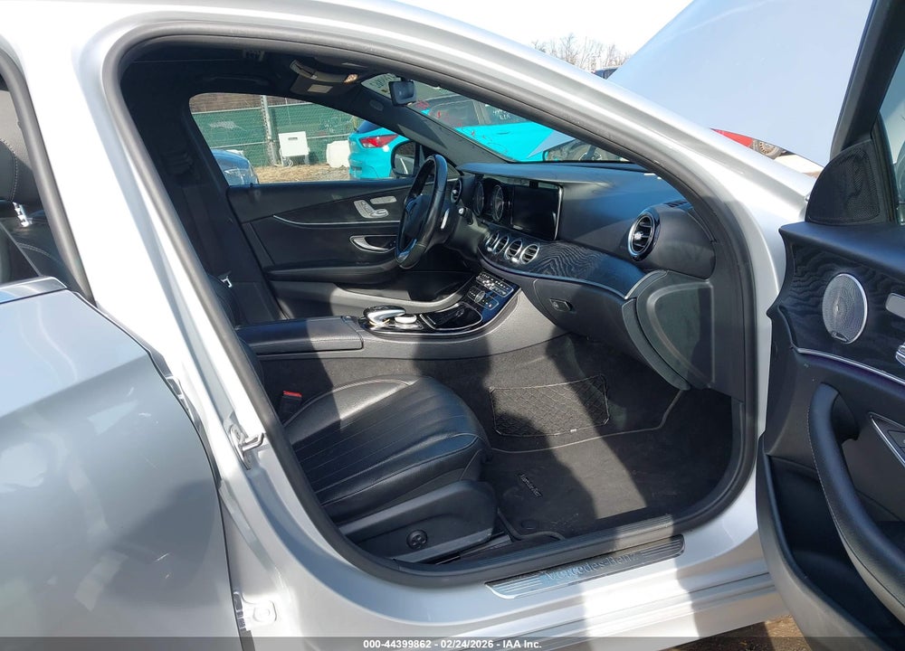 2017 MERCEDES-BENZ E 300 4MATIC VIN: WDDZF4KB3HA036028