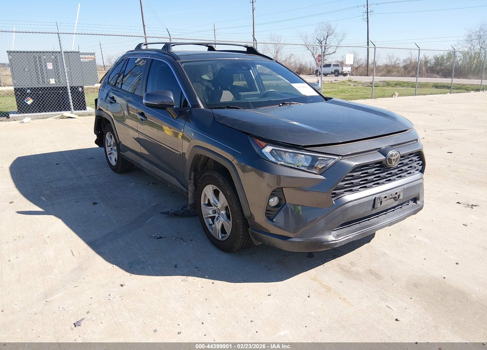2019 TOYOTA RAV4 VIN: 2T3W1RFV1KC016495