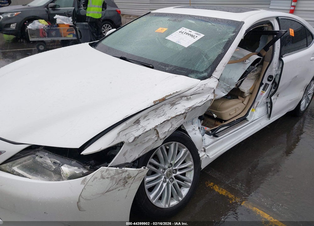 2014 LEXUS ES 350 VIN: JTHBK1GG3E2131123