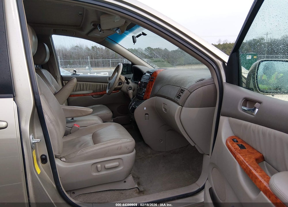 2009 TOYOTA SIENNA XLE VIN: 5TDZK22C99S262064