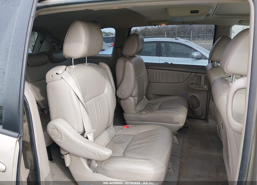 2009 TOYOTA SIENNA XLE VIN: 5TDZK22C99S262064