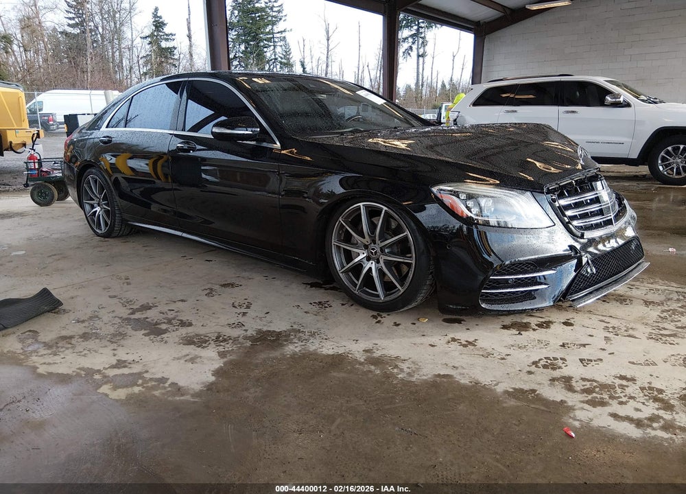 2018 MERCEDES-BENZ S 560 VIN: WDDUG8DB1JA384847