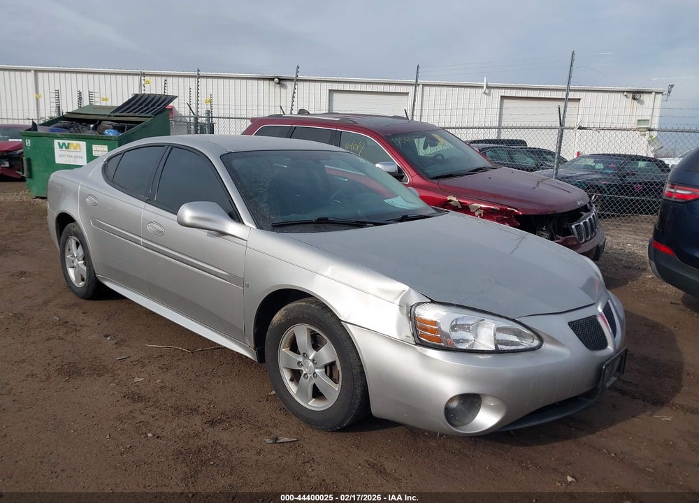 2008 PONTIAC GRAND PRIX VIN: 2G2WP552781114899