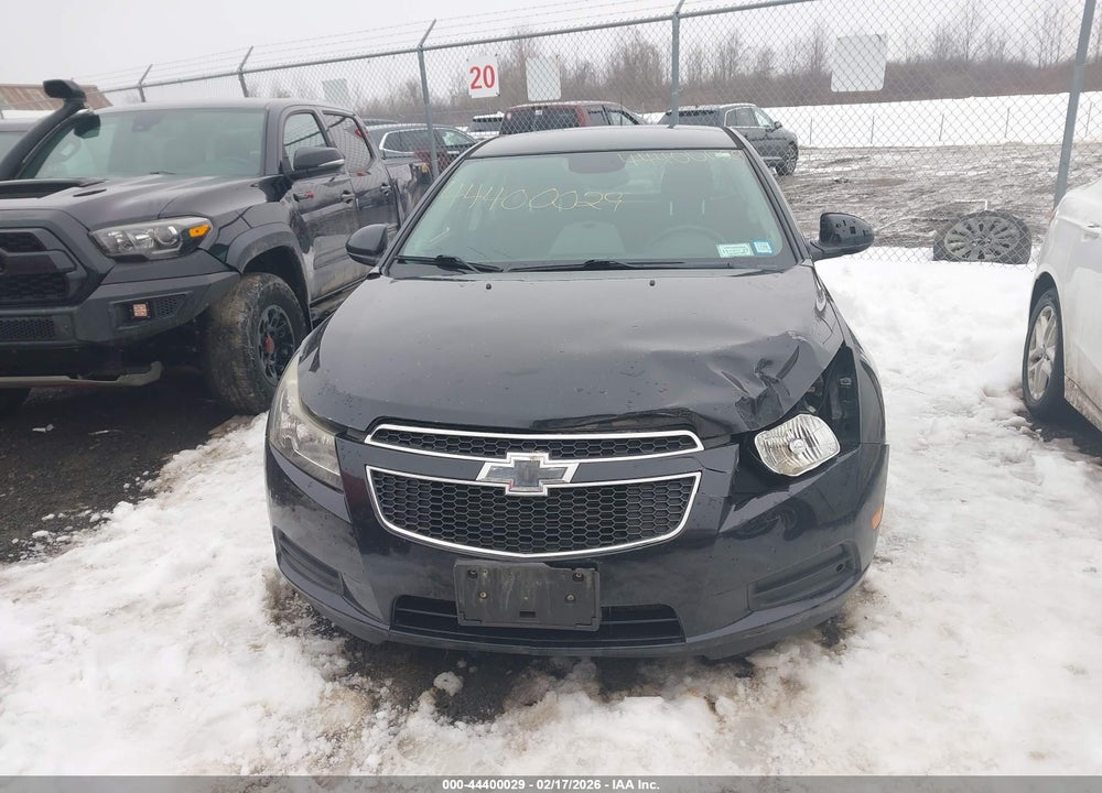 2014 CHEVROLET CRUZE 1LT AUTO VIN: 1G1PC5SB6E7372872