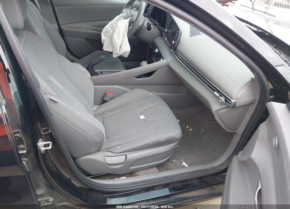 2023 HYUNDAI ELANTRA SEL VIN: KMHLM4AG0PU447785