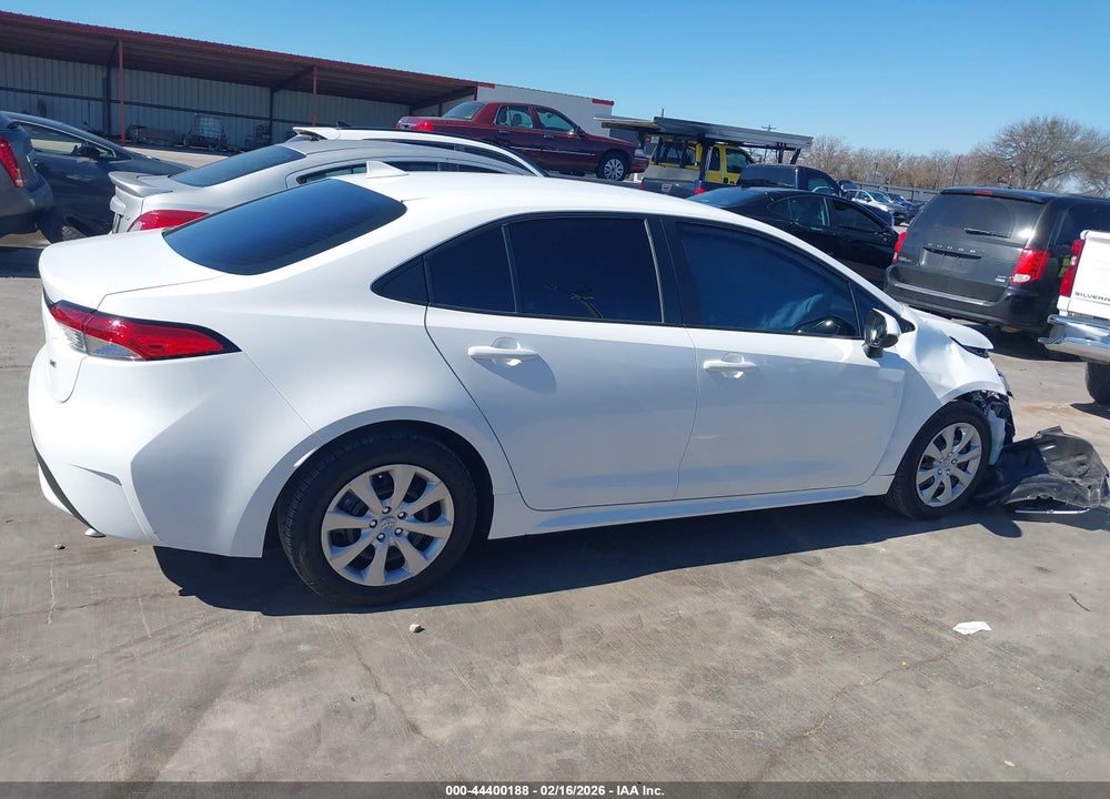 2021 TOYOTA COROLLA LE VIN: 5YFEPMAE0MP208412