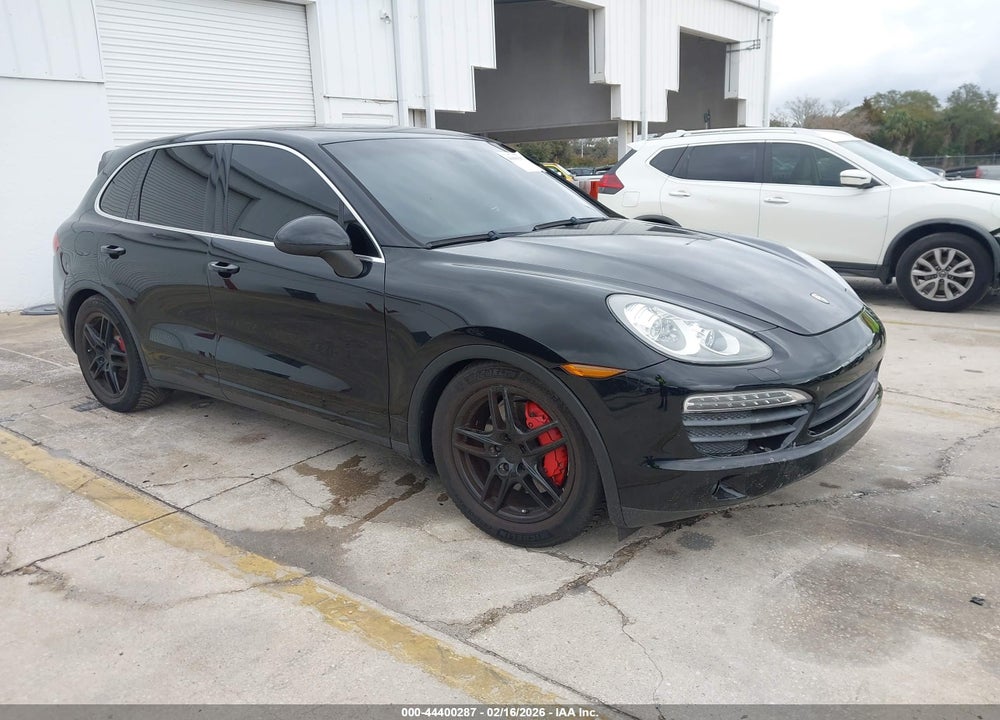 2013 PORSCHE CAYENNE S VIN: WP1AB2A26DLA85326