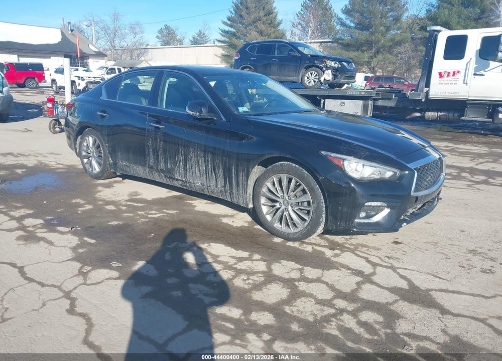 2018 INFINITI Q50 3.0T LUXE VIN: JN1EV7AR6JM441027