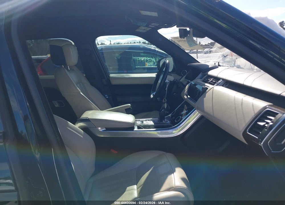 2018 LAND ROVER RANGE ROVER SPORT HSE DYNAMIC VIN: SALWV2SV5JA808557