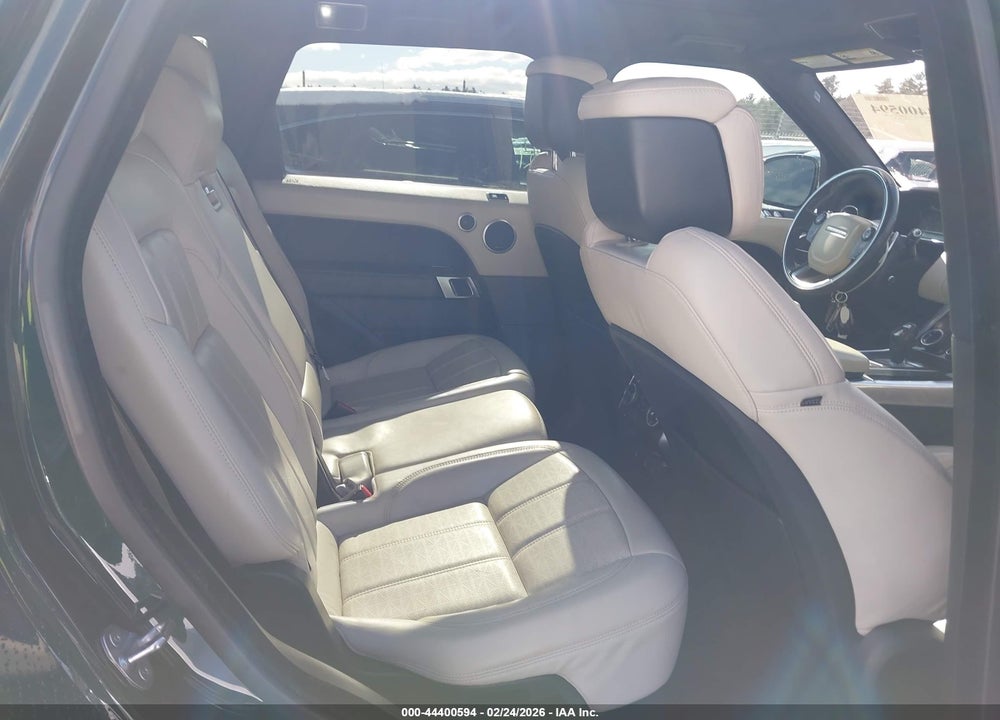 2018 LAND ROVER RANGE ROVER SPORT HSE DYNAMIC VIN: SALWV2SV5JA808557