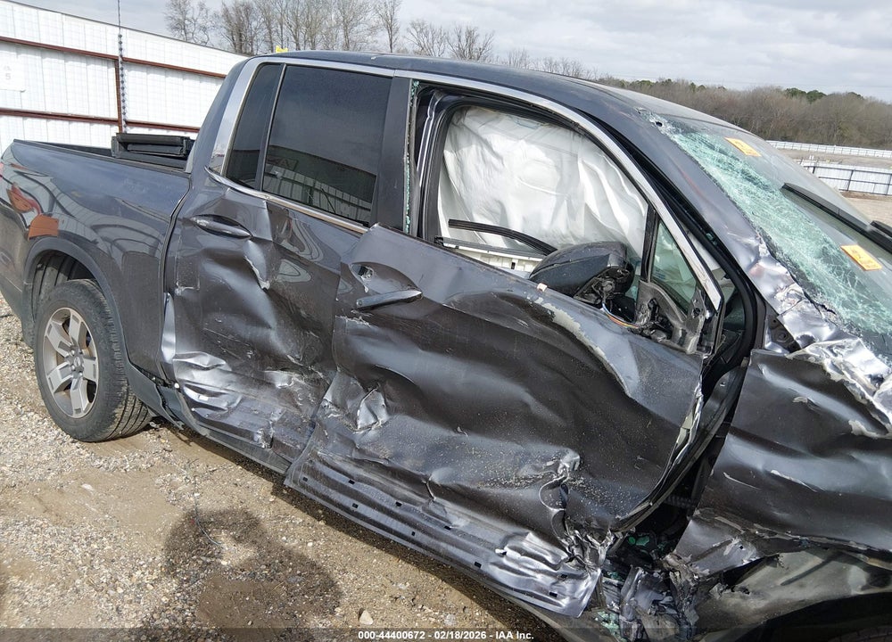 2024 HONDA RIDGELINE RTL VIN: 5FPYK3F59RB007598