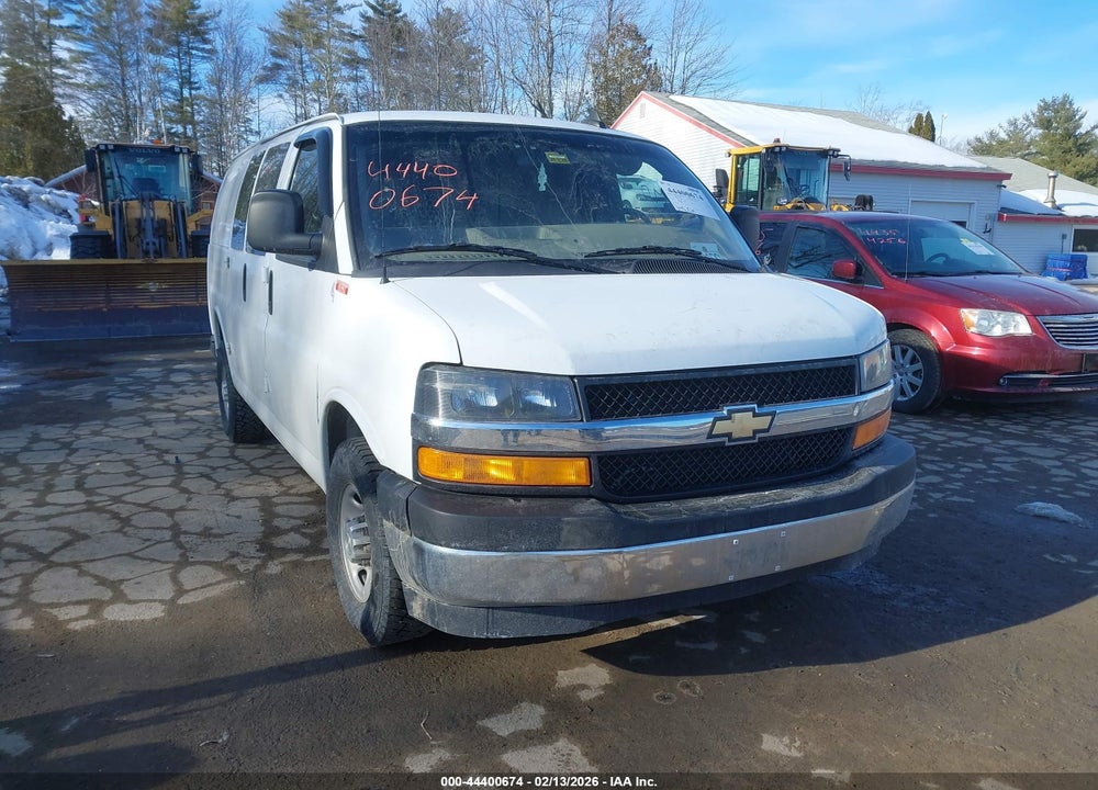 2022 CHEVROLET EXPRESS CARGO RWD 2500 REGULAR WHEELBASE WT VIN: 1GCWGAF76N1278080