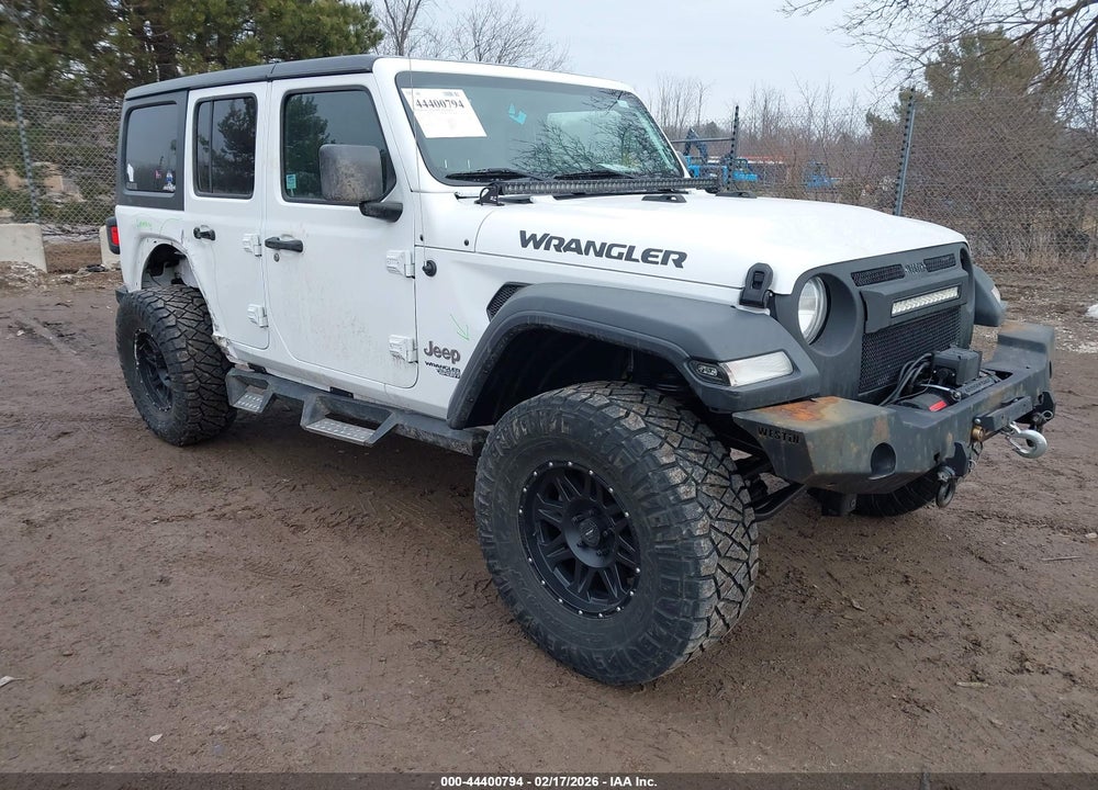 2018 JEEP WRANGLER UNLIMITED SPORT S 4X4 VIN: 1C4HJXDG9JW122628