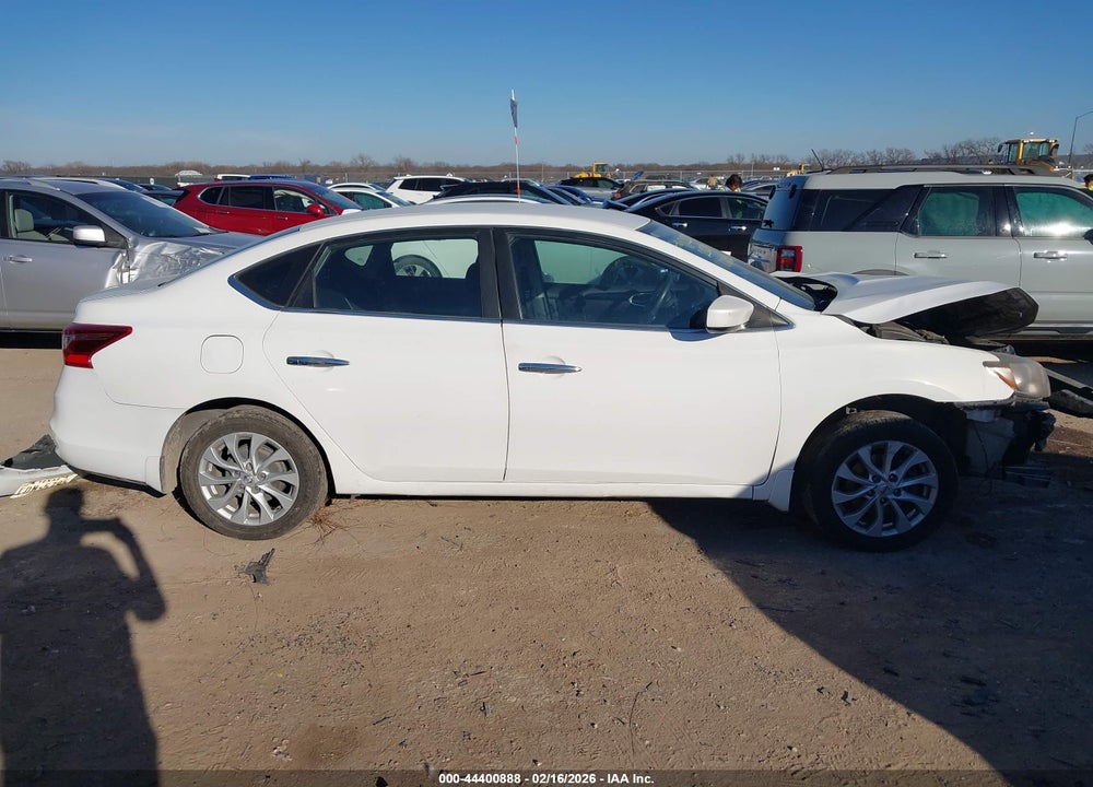 2018 NISSAN SENTRA SV VIN: 3N1AB7AP0JY218579
