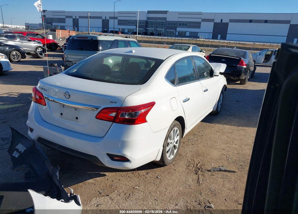2018 NISSAN SENTRA SV VIN: 3N1AB7AP0JY218579