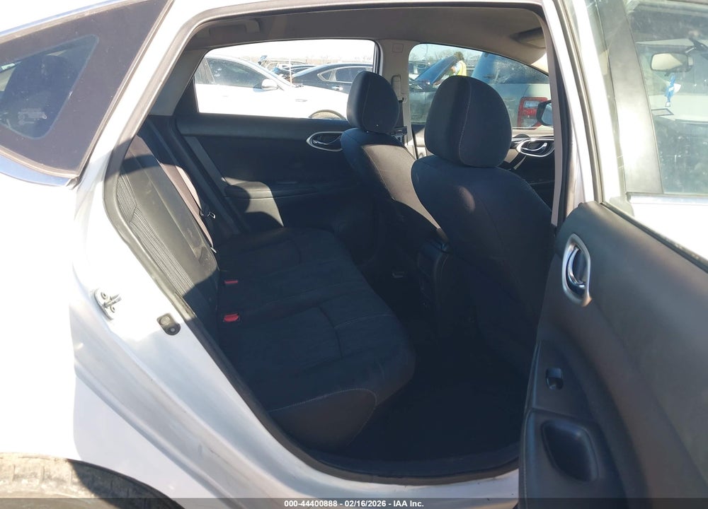 2018 NISSAN SENTRA SV VIN: 3N1AB7AP0JY218579