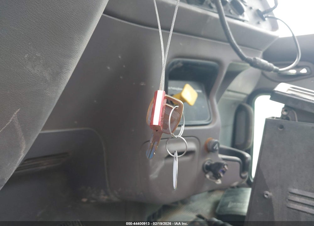 2015 PETERBILT 365 VIN: 1NPSL70XXFD285788