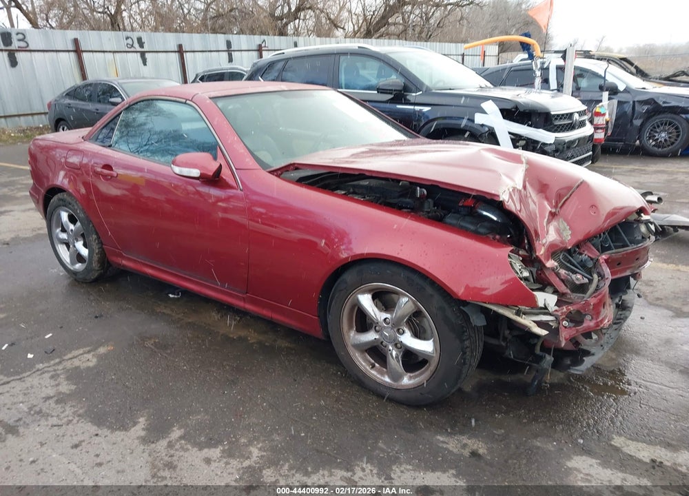 2001 MERCEDES-BENZ SLK 320 VIN: WDBKK65F01F198210