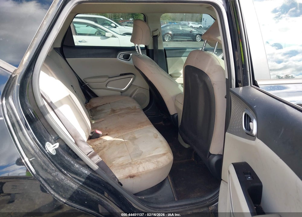 2020 KIA SOUL LX VIN: KNDJ23AUXL7045587