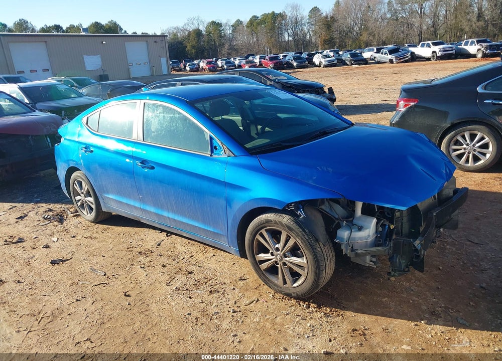 2017 HYUNDAI ELANTRA SE VIN: KMHD84LF4HU208559