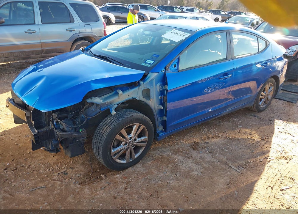 2017 HYUNDAI ELANTRA SE VIN: KMHD84LF4HU208559