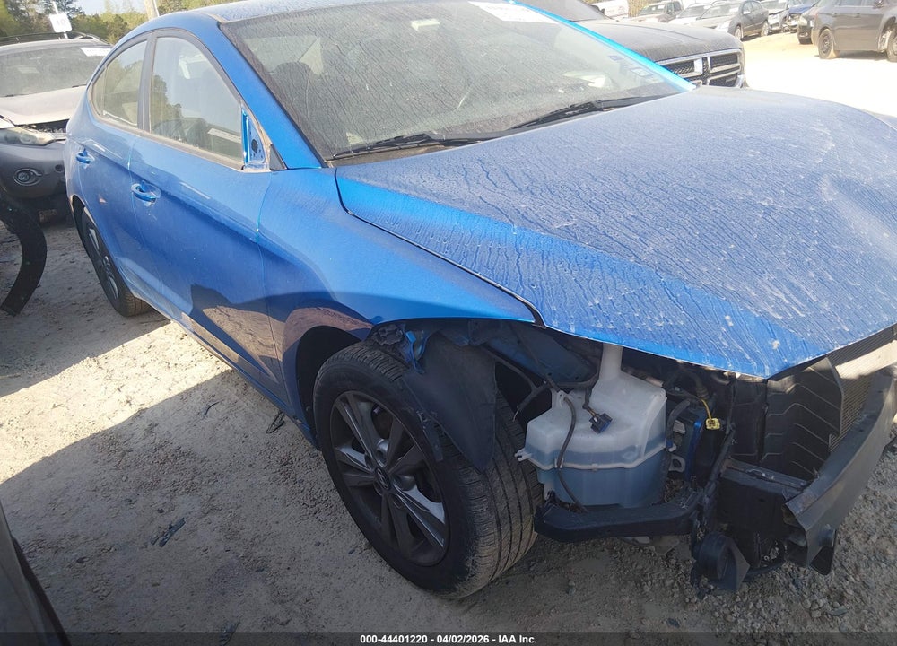 2017 HYUNDAI ELANTRA SE VIN: KMHD84LF4HU208559