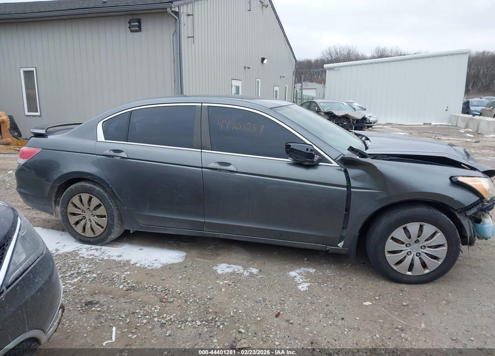 2010 HONDA ACCORD 2.4 LX VIN: 1HGCP2F3XAA063710