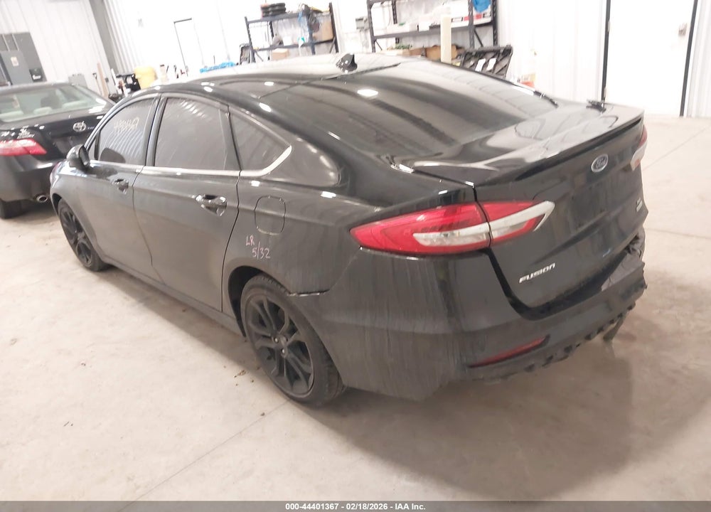 2019 FORD FUSION SE VIN: 3FA6P0HD6KR145629